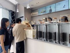 -喜茶(慈溪银泰城店)