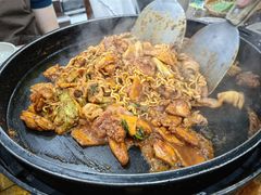 -高基五春川炒鸡排 韩国料理(威海总店)