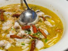 激情老坛酸菜鱼-蔴将·川菜(黄龙万科店)