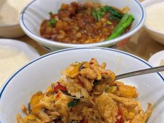 -李与白包子铺(桐梓林店)