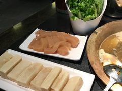 -怡品川宇火锅(宝立方店)