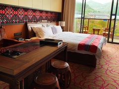 -剑河仰阿莎温泉小镇