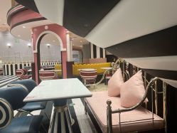 -奈尔宝家庭中心·亲子餐厅(鄞州万达店)