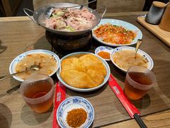 -肖四女乐山跷脚牛肉(滨江天街店)