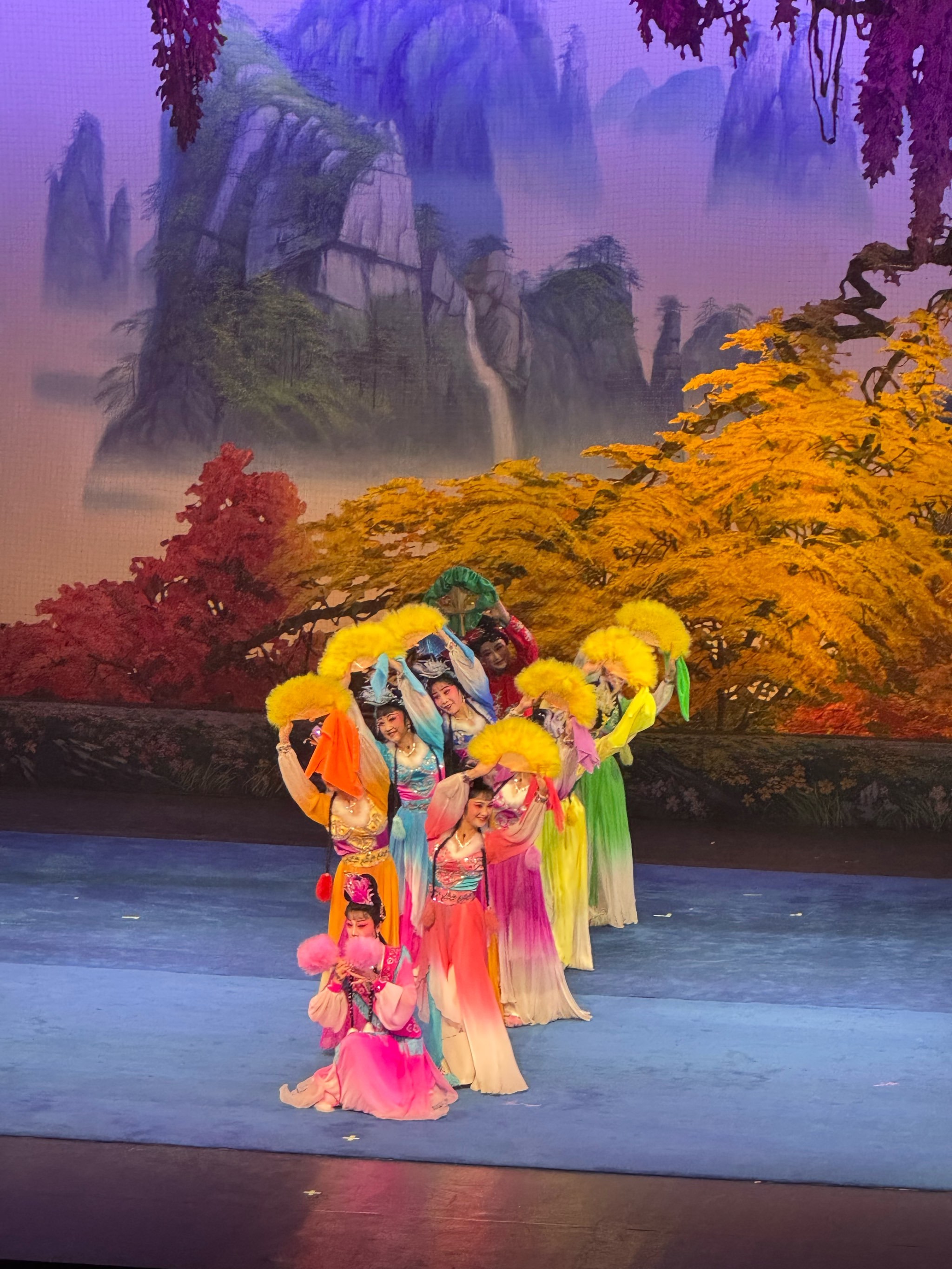 来长沙总要听一场花鼓戏再走吧