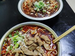 -薛记襄阳香辣牛肉面(平安路店)