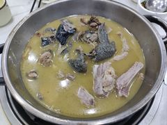 -阿妈土锅鸡