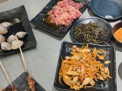 -啊美丽炭火烤肉(滑翔一店)