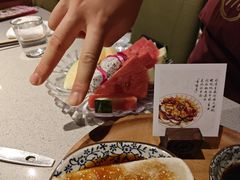 -海底捞火锅(新松江路生日主题店)