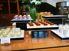 -松山湖凯悦酒店·Café自助餐厅·周末火舞秀表演