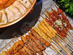 -卞二小串·鹤岗烧烤·坑烤(永定路店)