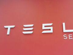 -TESLA 特斯拉(深圳坂田特斯拉中心)