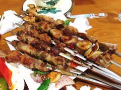 -怡妮新疆风味餐厅(东江湾路店)