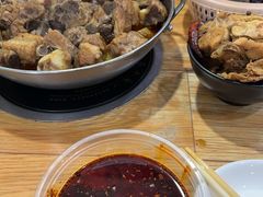 锅仔排骨-老殷锅仔