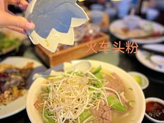 -大头虾越式风味餐厅(光明广场店)