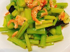 海米拌芹菜-晚归月亮湾私家菜(临邑路店)