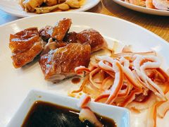 -齐河孔雀王温泉酒店·金孔雀自助百汇