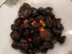 肉汁小香菇-江南村酒家