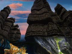 -梭布垭石林景区