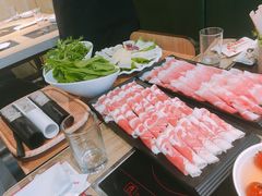 -彤德莱火锅(商圣嘉源店)