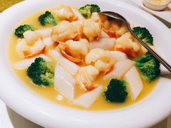-榕树下海鲜馆(坪山路店)
