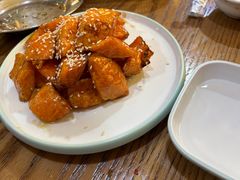-怡妮新疆风味餐厅(东江湾路店)
