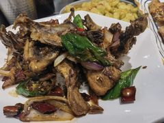 -许哥东北烧烤·铁丳烤串·宫后夹肉(繁花中心店)