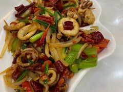 -覃记海鲜美食餐厅