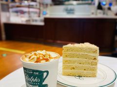 椰子蛋糕-Ralph’s Coffee(北京三里屯店)