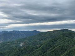 -定都峰