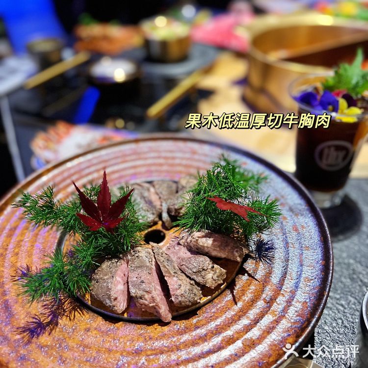 上海美食｜和超多美女帅哥一起漫步在太空