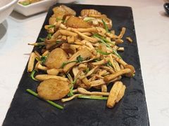 灵菇爆澳带-荟廷·晶萃(陆家嘴尚悦湾店)