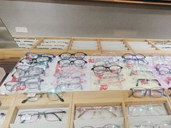 -瑞司视光眼镜·蔡司战略合作眼镜店(新街口店)