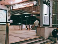 -上海体育场(地铁站)
