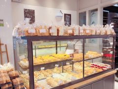 面包甜点陈列柜-BreadTalk面包新语·烘焙蛋糕(佐阾虹湾购物中心店)