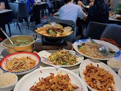 -百味地锅鸡(二店·财校分店)