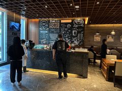 -上海宝华万豪酒店