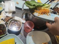 -金滏山·烤肉海鲜火锅自助(襄阳万达店)