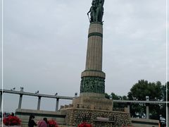 -人民防洪胜利纪念塔