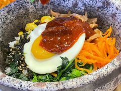 石锅拌饭-哈哈碳都·牛肋条无限自助烤肉(台江万达店)