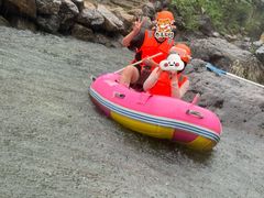 -安吉龙王山峡谷漂流