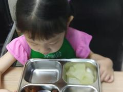 -月星环球港赢在起点早教中心·亲子托班早教体验课儿童兴趣班逻辑思维专注力幼小衔接(普陀中心)