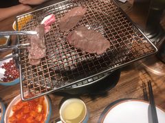 -明洞阿姨·韩式酱蟹烤肉·创意料理(三元桥店)