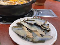 见手青-菌之家·专业纯野生菌火锅·特色炒菌
