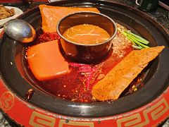 -蜀辣居鲜货老火锅(双流万达店)