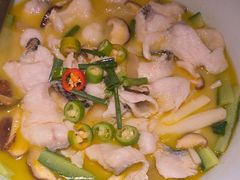 -蜜桃餐厅·伴山(绿宝广场店)