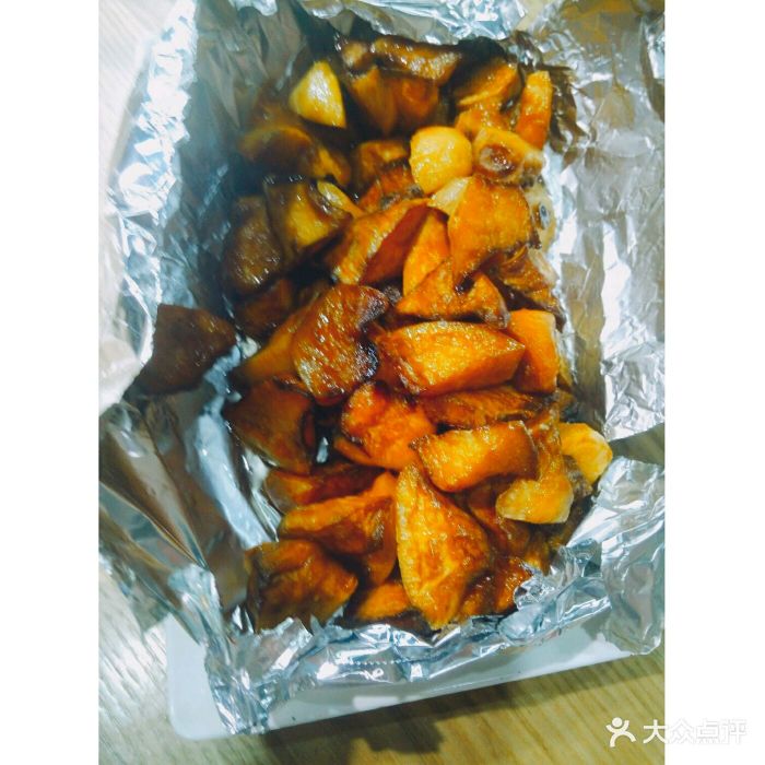 那些年一起吃串的地方(合肥路店)锡纸烤地瓜图片 - 第3张