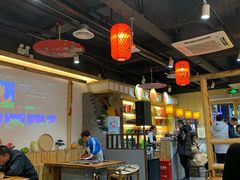 大堂-锅来乐地锅鸡(安亭店)
