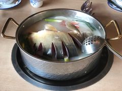 鱼火锅（高汤锅）-大理老字号·舟渔的鱼野生菌海景餐厅(双廊店)