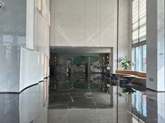 -深圳国际会展中心希尔顿酒店(前海华发冰雪世界店)